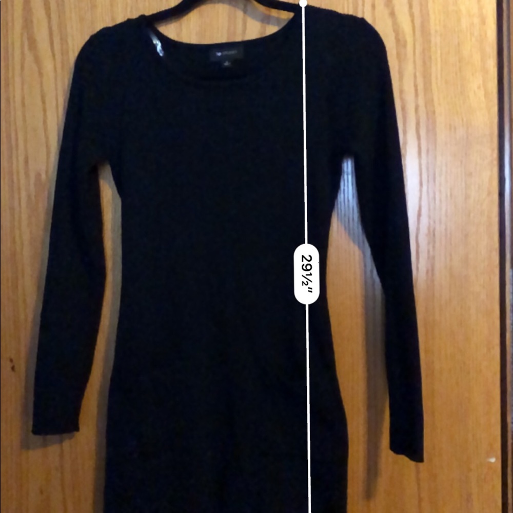 Dress - Picture 3 of 6